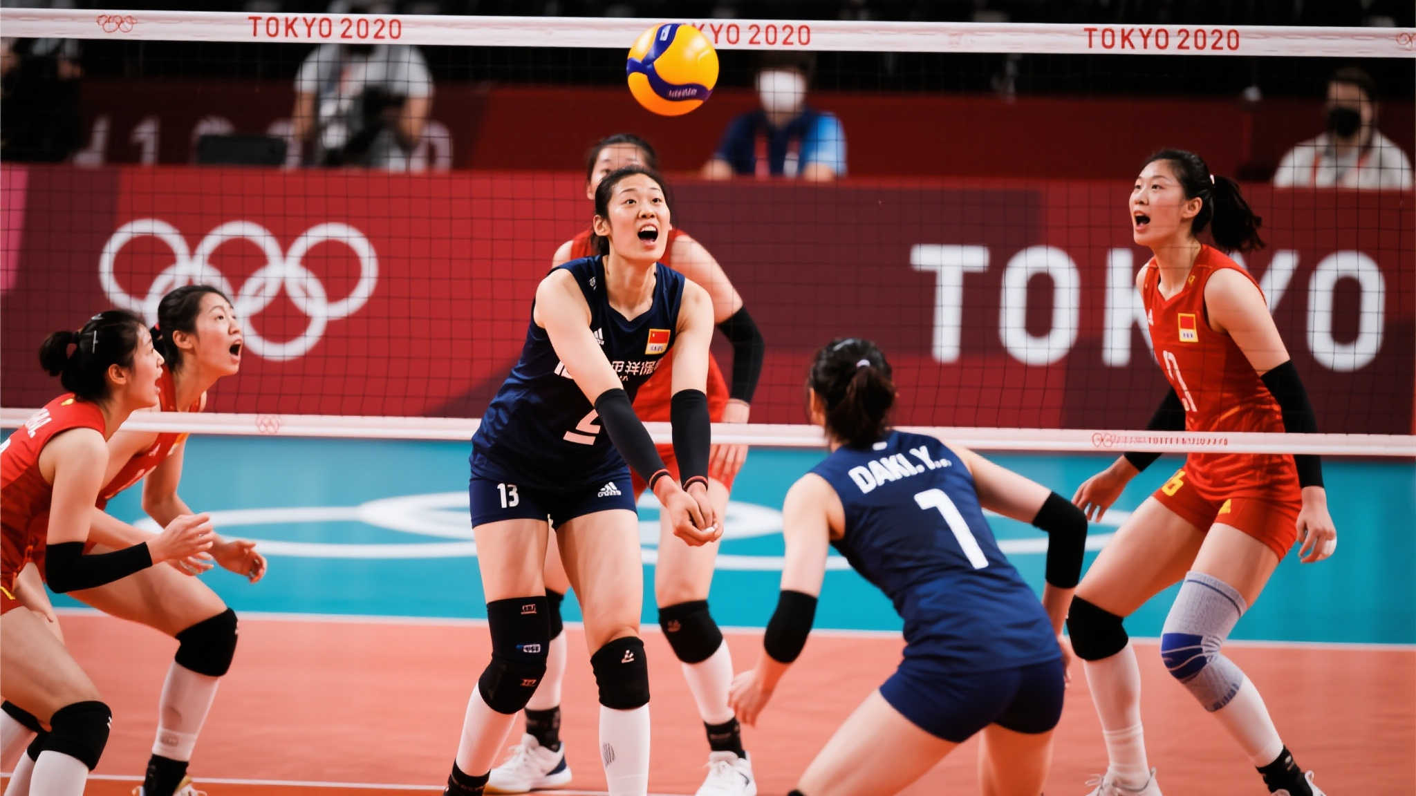 中国红闪耀中日女排对决赛场 中国红闪耀中日女排对决赛场